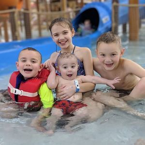 Meet your Posher, Ione